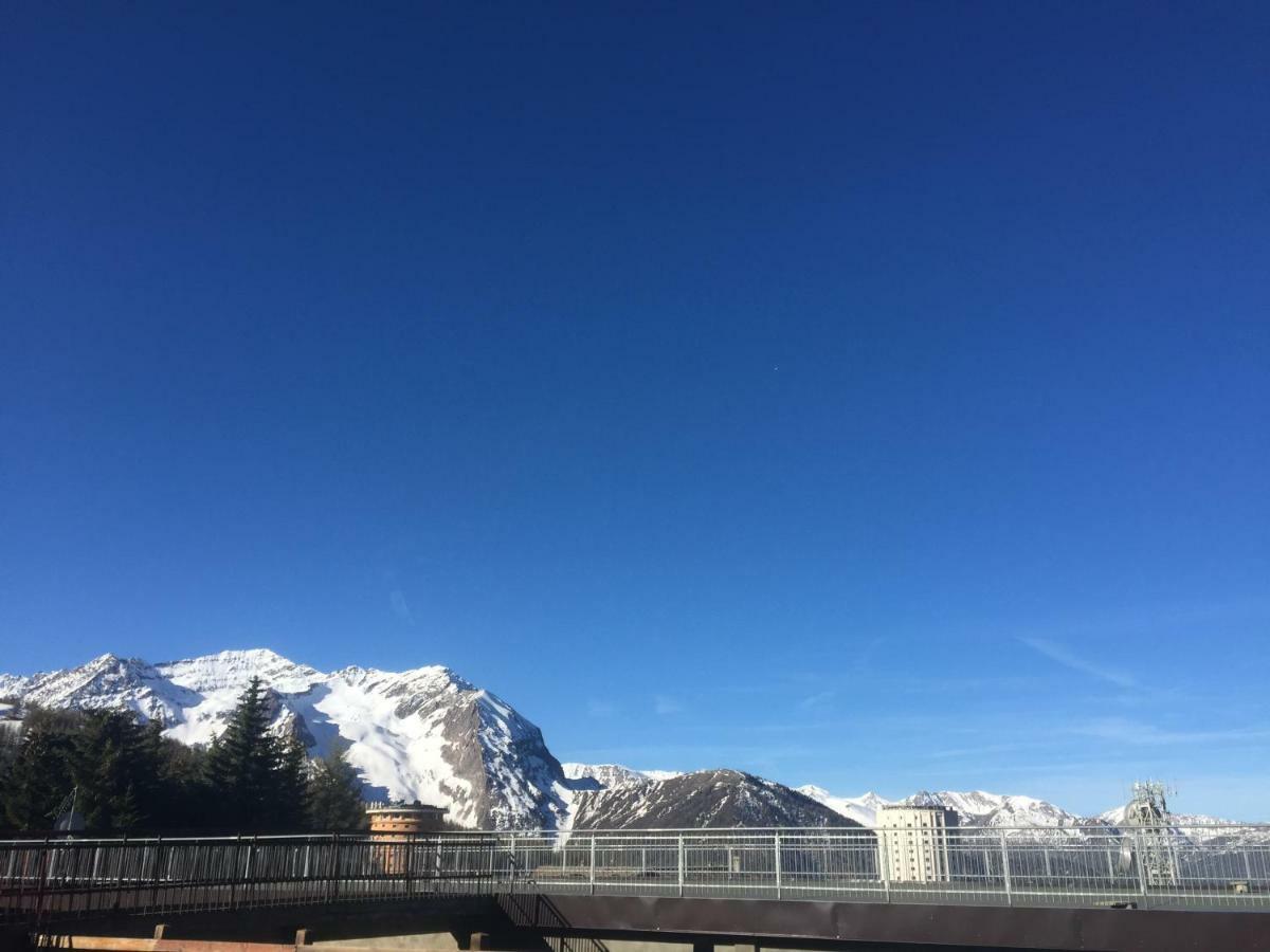 Royal Lägenhet Colle Colle Sestriere Exteriör bild