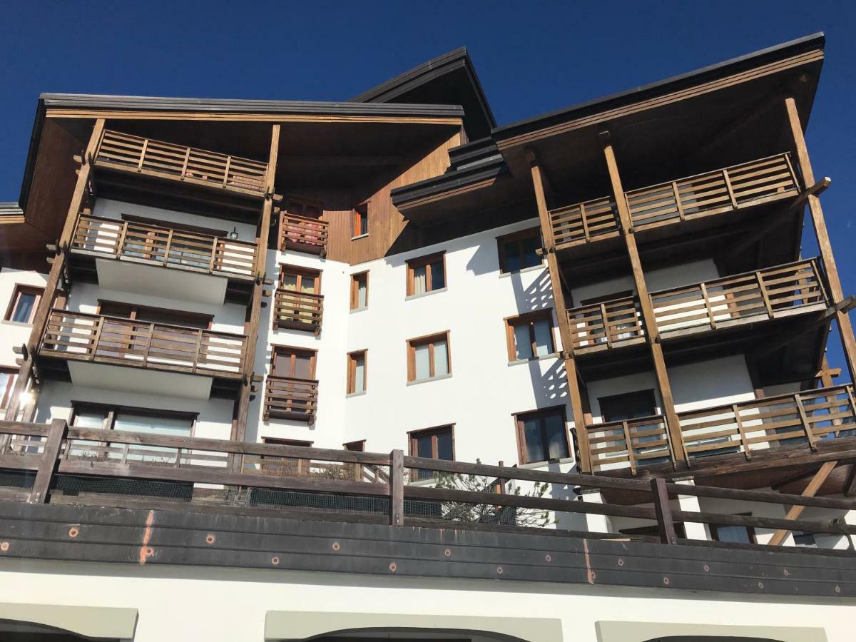Royal Lägenhet Colle Colle Sestriere Exteriör bild
